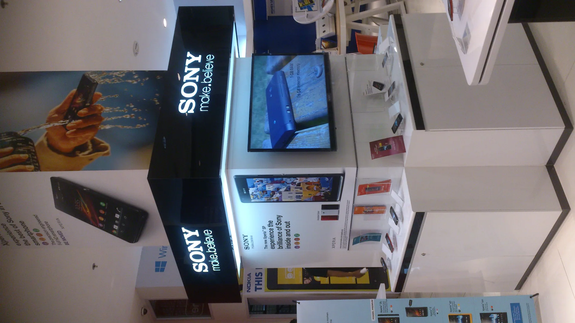 Sony Display Showcase Construction